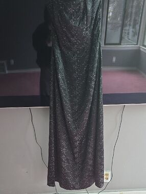 Jessica McClintock Black Glitter Swirl Maxi Dress